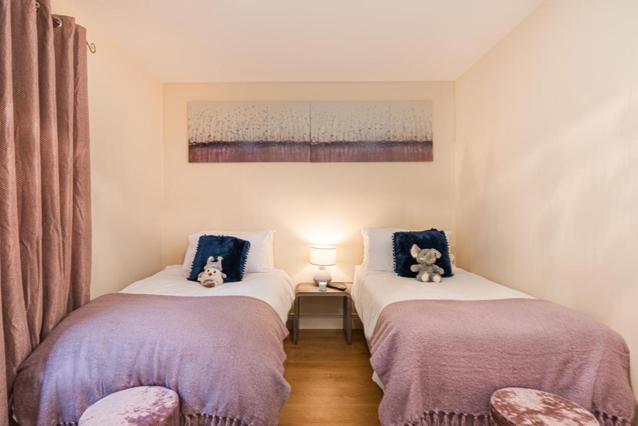 ホテル Caravogue House トリム エクステリア 写真